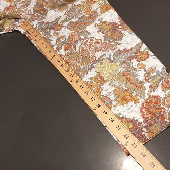 Slim-Sation by Multiples Pull On Capris - Picture 7 of 9